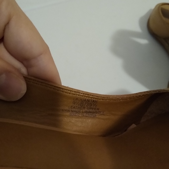 Size 9.5 Lucky Brand tan wedges - Picture 5 of 7